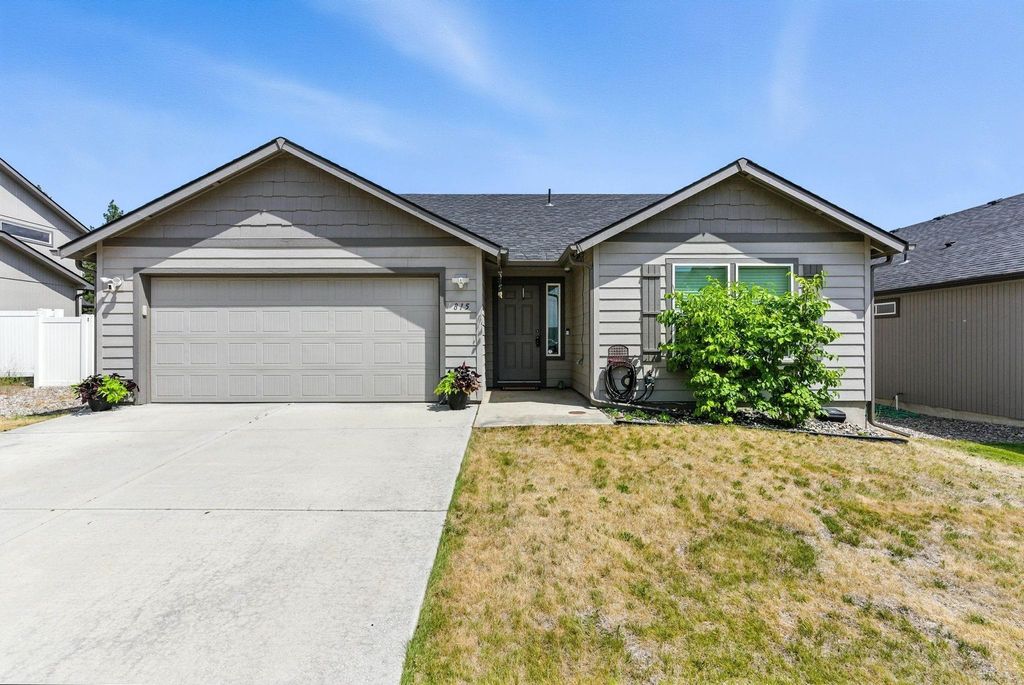 815 S Soda Rd, Spokane, WA 99224