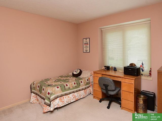 4733 N 109 Circle, Omaha, NE 68164