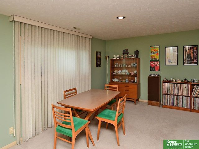 4733 N 109 Circle, Omaha, NE 68164