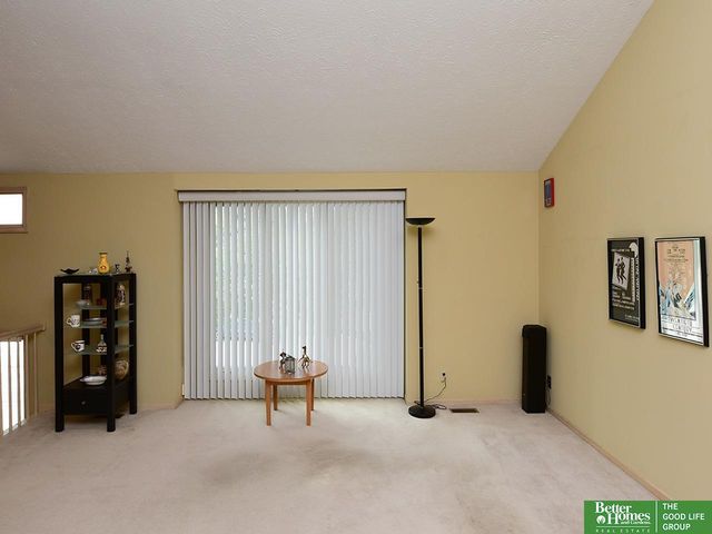4733 N 109 Circle, Omaha, NE 68164