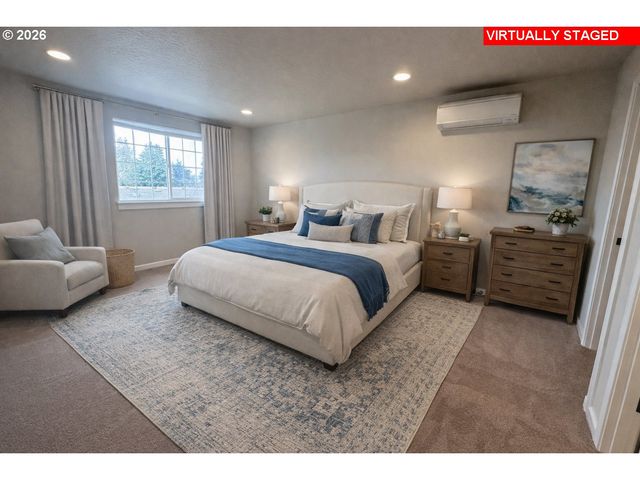 279 LACASA St, Eugene, OR 97402