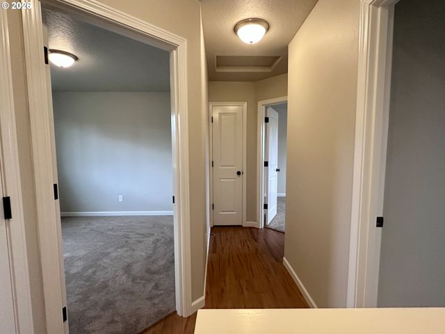 279 LACASA St, Eugene, OR 97402