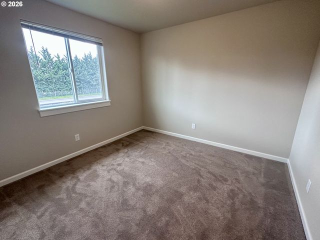 279 LACASA St, Eugene, OR 97402