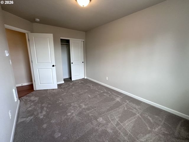 279 LACASA St, Eugene, OR 97402