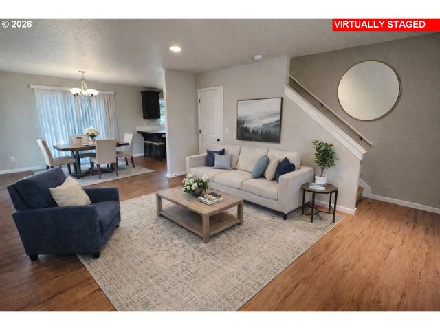 279 LACASA St, Eugene, OR 97402