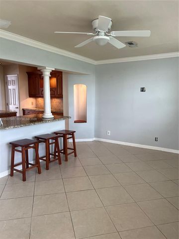 6805 NW 75th St, Tamarac, FL 33321