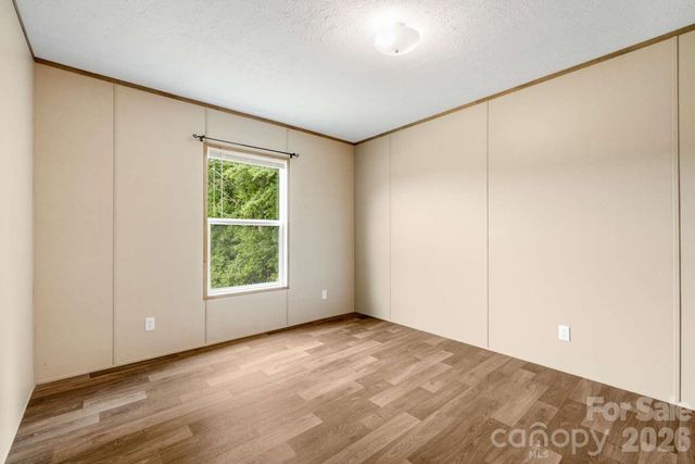 22 Split Pine Cove, Clyde, NC 28721