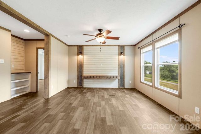 22 Split Pine Cove, Clyde, NC 28721