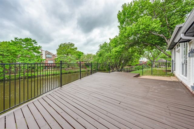 600 Loch Chalet Court, Arlington, TX 76012