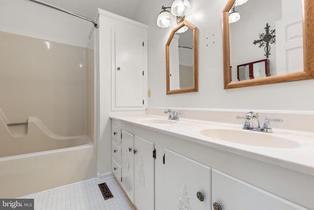 79 SUNSET CT, Edinburg, VA 22824