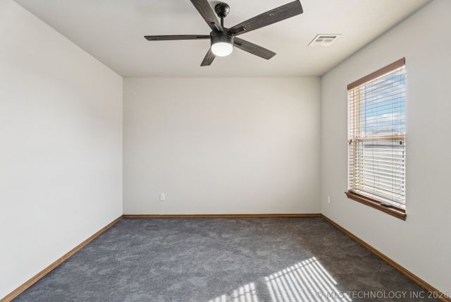 12914 N 39th East Place, Skiatook, OK 74070