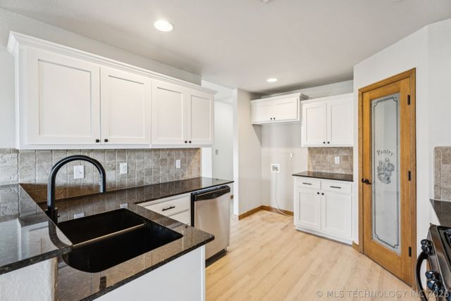 12914 N 39th East Place, Skiatook, OK 74070