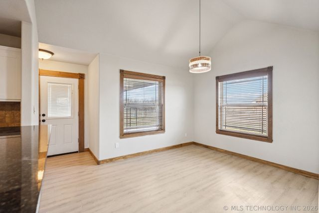 12914 N 39th East Place, Skiatook, OK 74070