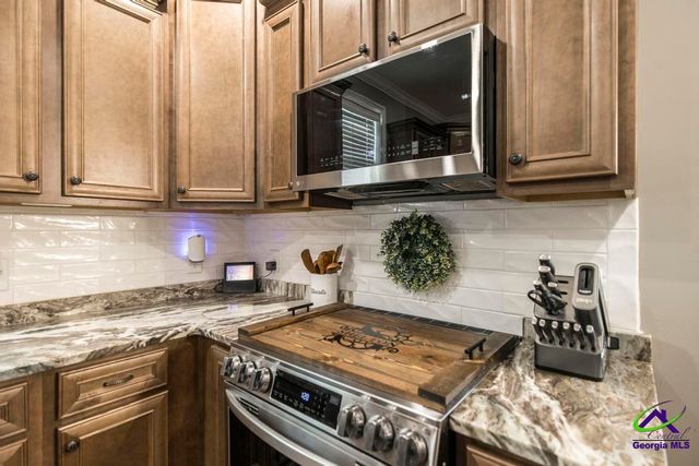 800 John E Sullivan, Byron, GA 31008