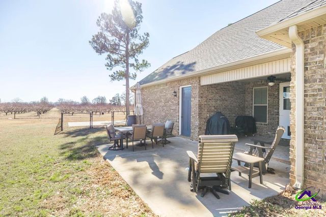 800 John E Sullivan, Byron, GA 31008