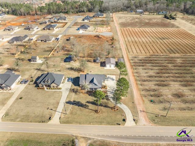 800 John E Sullivan, Byron, GA 31008