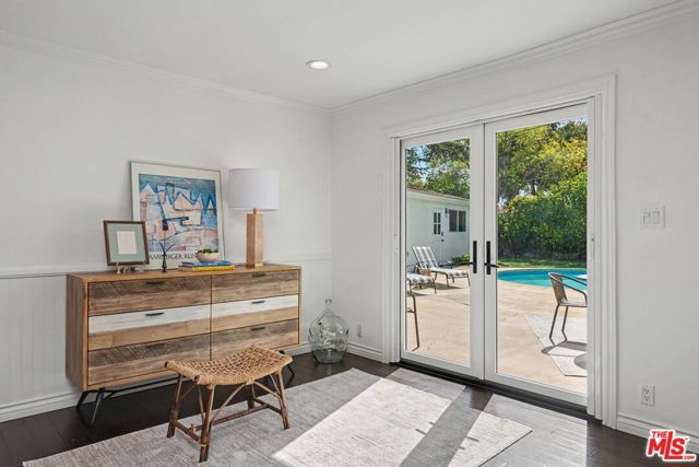 975 Pepperhill Road, Pasadena, CA 91107