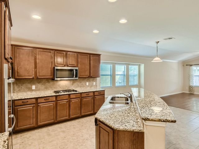 2016 Mary Ella DR, Leander, TX 78641