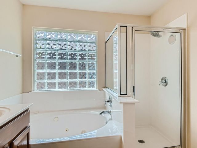 2016 Mary Ella DR, Leander, TX 78641