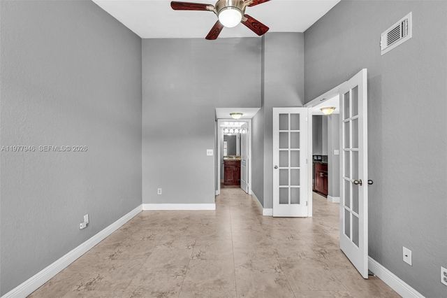 2881 N Oakland Forest Dr 212, Oakland Park, FL 33309