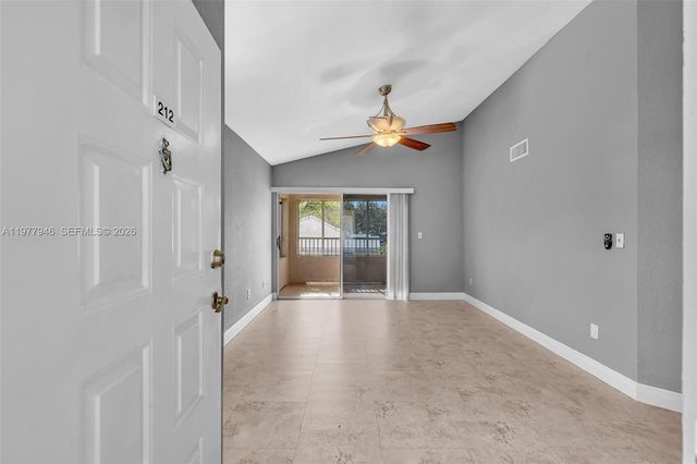 2881 N Oakland Forest Dr 212, Oakland Park, FL 33309