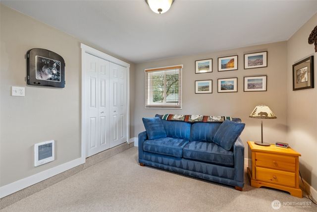 21801 52nd Avenue W, Mountlake Terrace, WA 98043