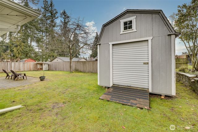 21801 52nd Avenue W, Mountlake Terrace, WA 98043