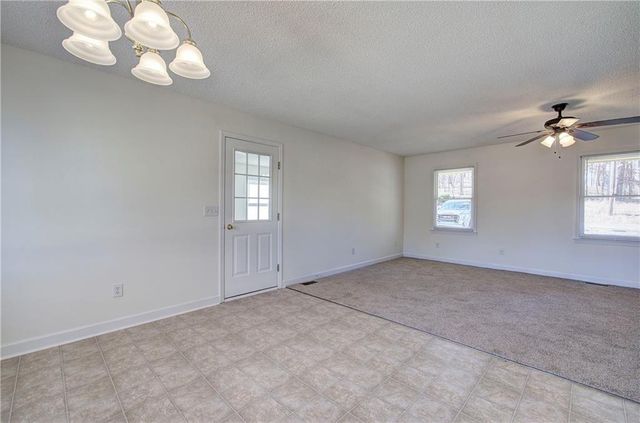 58 Habersham Circle NE, Cartersville, GA 30121