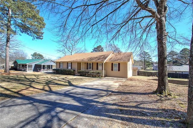 58 Habersham Circle NE, Cartersville, GA 30121