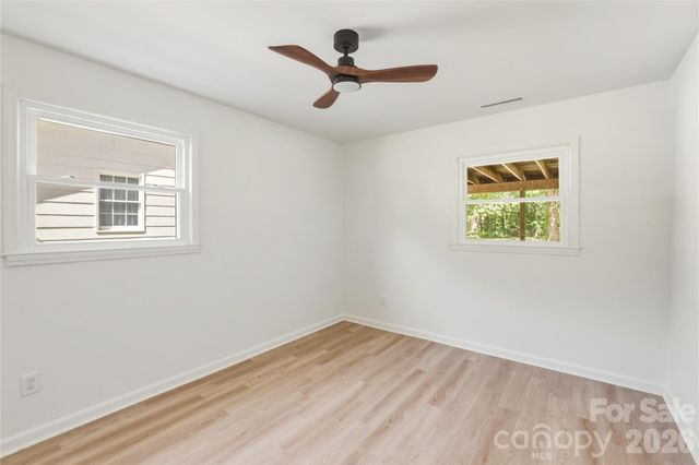 5701 Ilford Street, Charlotte, NC 28215