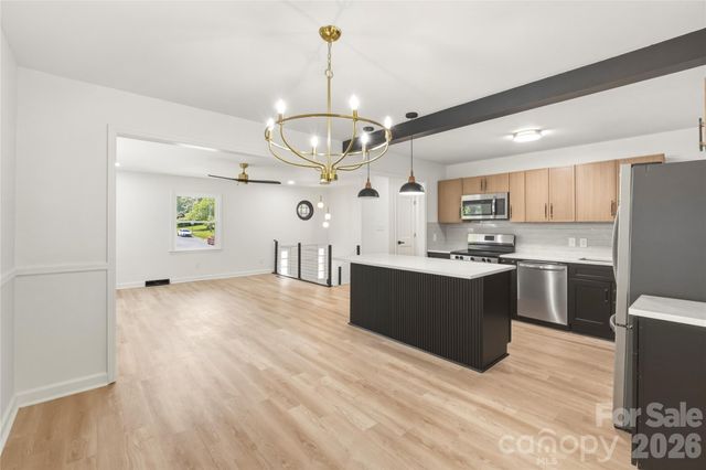 5701 Ilford Street, Charlotte, NC 28215