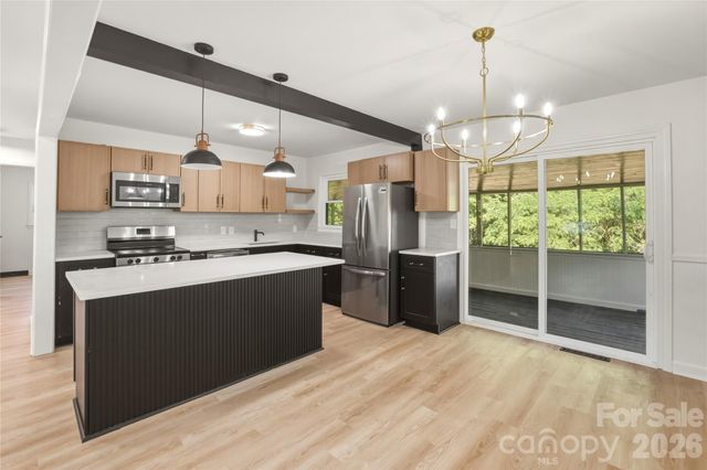 5701 Ilford Street, Charlotte, NC 28215
