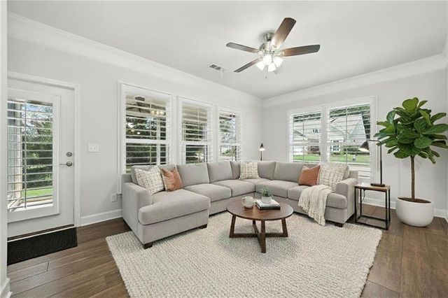 316 Westfield Bend, Woodstock, GA 30188