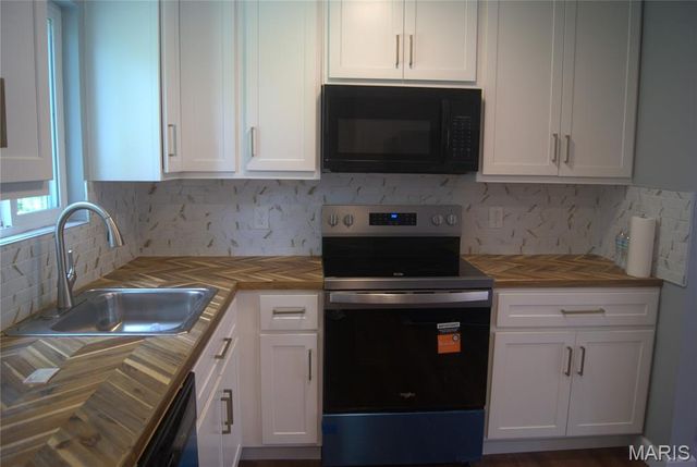 6330 Washington Avenue, St Louis, MO 63134