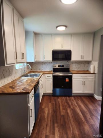 6330 Washington Avenue, St Louis, MO 63134