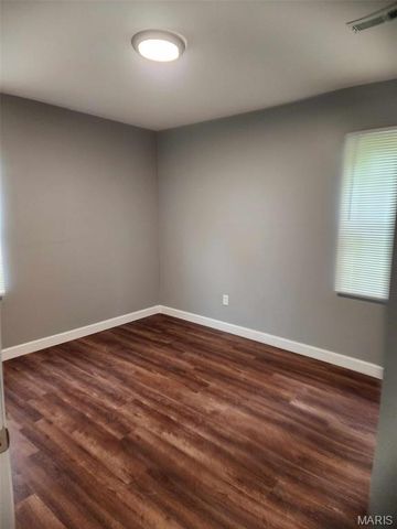 6330 Washington Avenue, St Louis, MO 63134