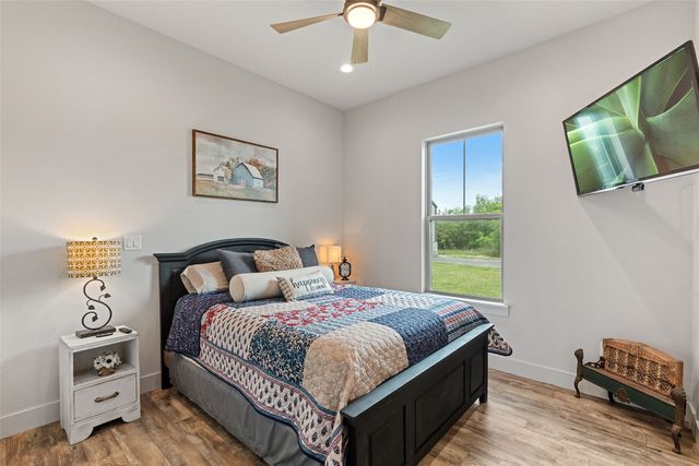 3017 Shooting Star Court, Graford, TX 76449