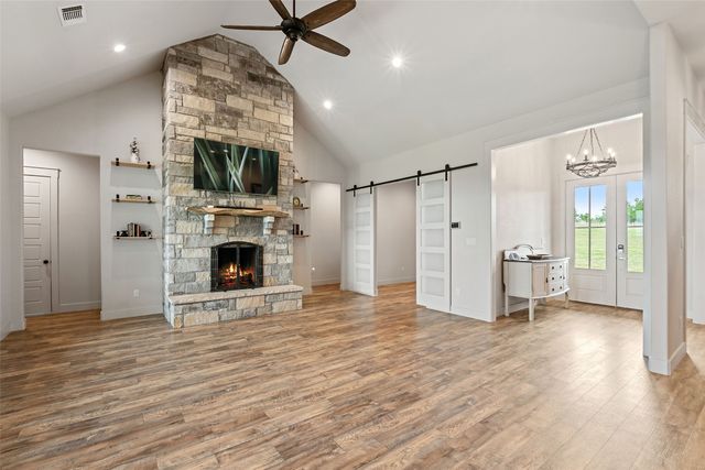 3017 Shooting Star Court, Graford, TX 76449