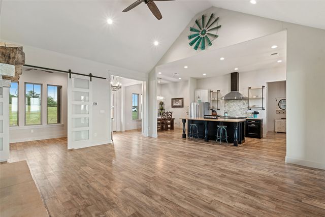 3017 Shooting Star Court, Graford, TX 76449