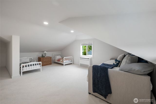614 NW 74th Street, Seattle, WA 98117
