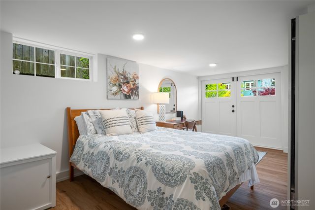 614 NW 74th Street, Seattle, WA 98117