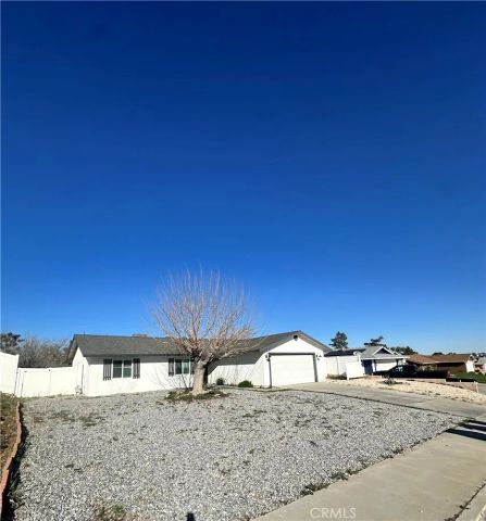 12790 Desert Creek Circle, Victorville, CA 92395