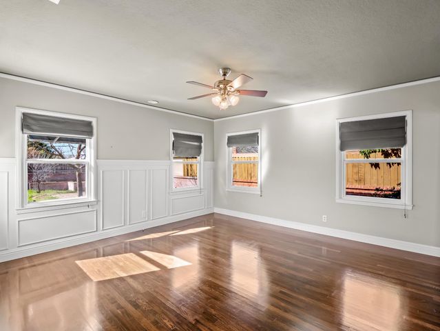 1515 N Vagedes Avenue, Fresno, CA 93728