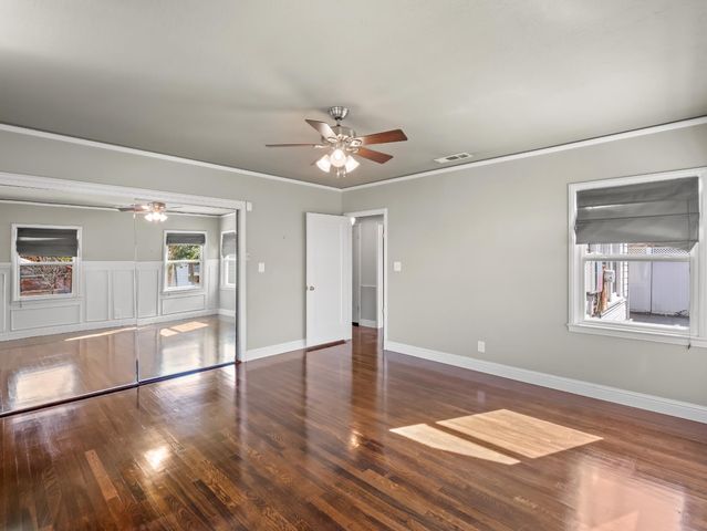 1515 N Vagedes Avenue, Fresno, CA 93728