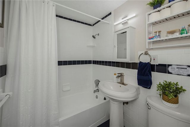 1050 OLYMPIA ROAD, Venice, FL 34293