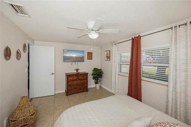1050 OLYMPIA ROAD, Venice, FL 34293