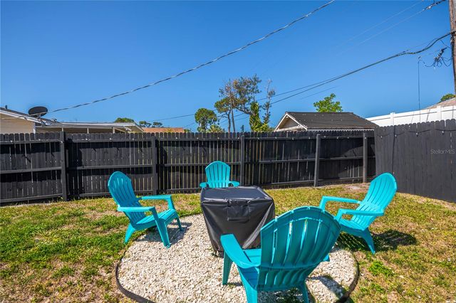 1050 OLYMPIA ROAD, Venice, FL 34293