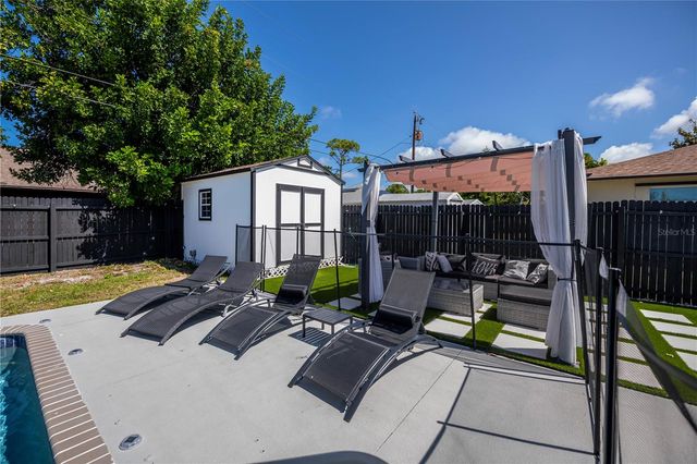 1050 OLYMPIA ROAD, Venice, FL 34293