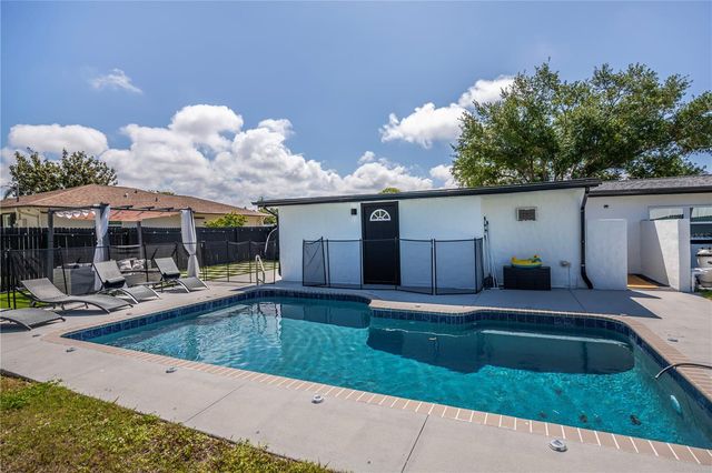 1050 OLYMPIA ROAD, Venice, FL 34293