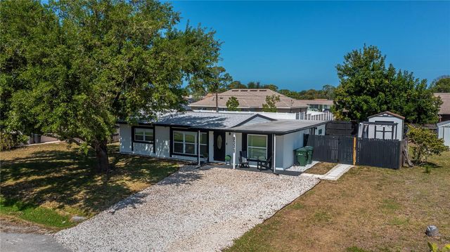 1050 OLYMPIA ROAD, Venice, FL 34293